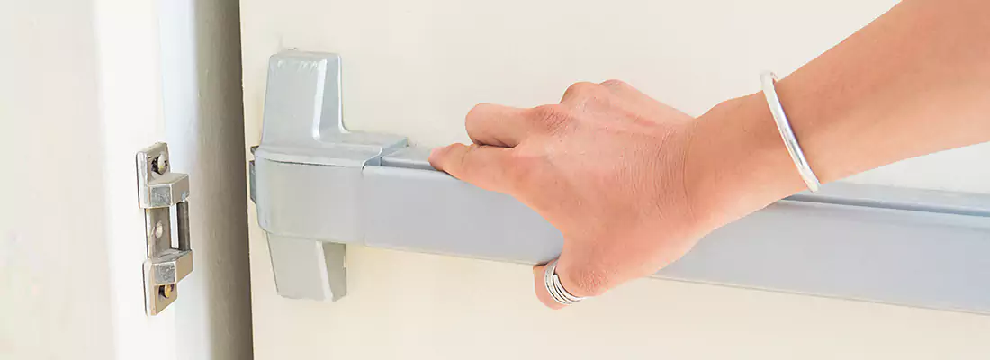 Fast and Affordable Door Panic Bar Installation in Pinewood, FL