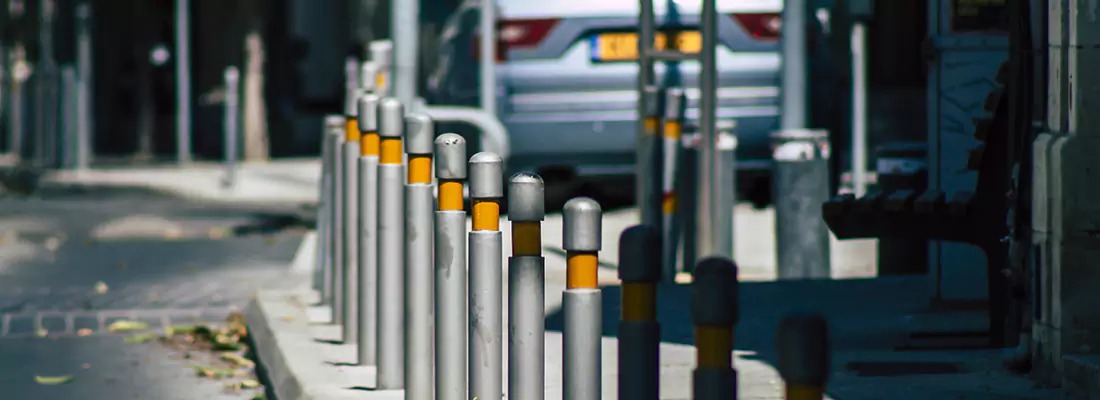 Safe and Convenient Retractable Barrier Column Systems for Properties in Pinewood, FL