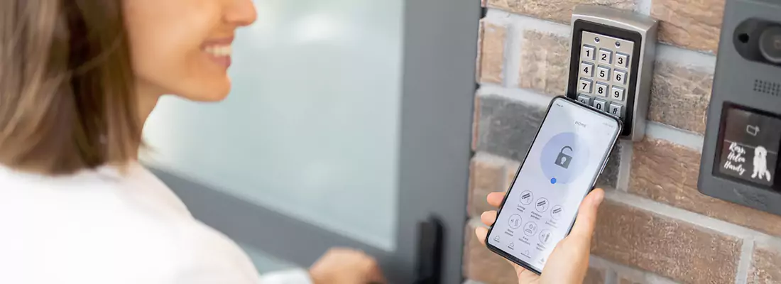 Seamless Integration of NFC Locks with Existing Security Systems in Pinewood, FL